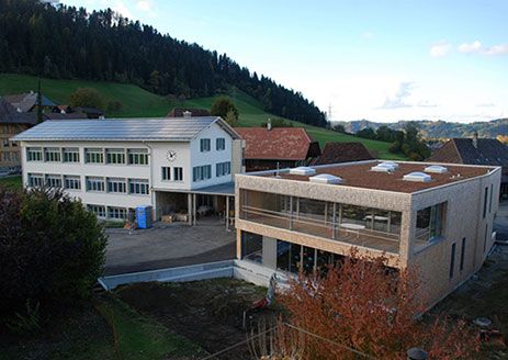Schulhaus Laperswil
