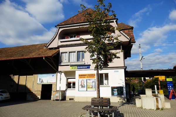 Bahnhof Zollbrück